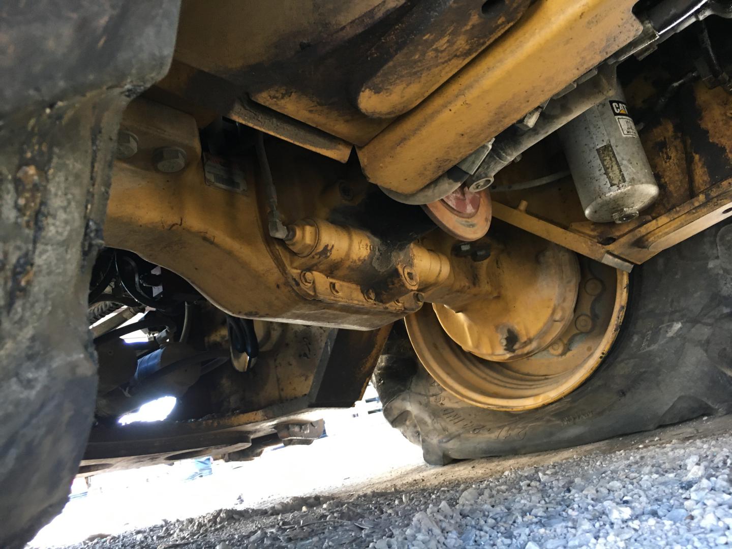 ./imagenes/INVOICE/2019/16993/RETROEXCAVADORA 450F (27).JPG